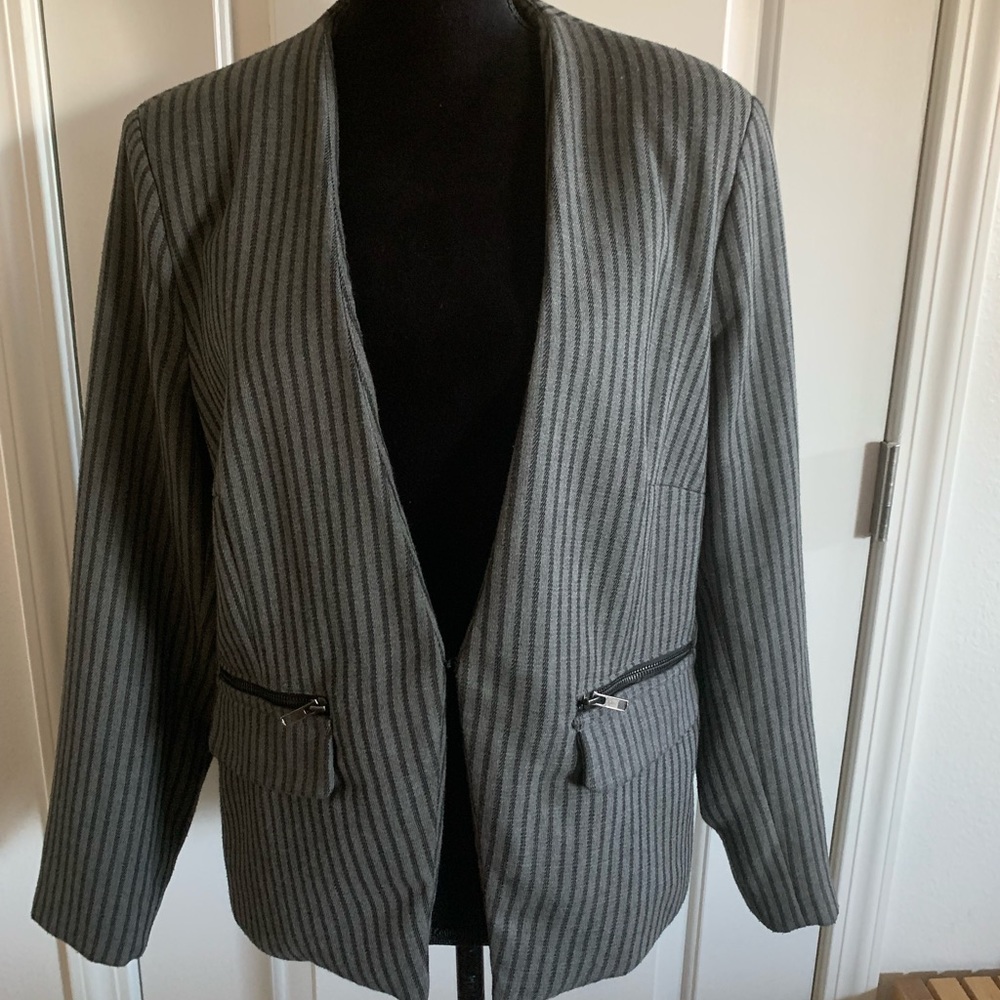 Carmakoma Plus Size Black & grey pin stripe suit jacket. Size S (XL /1X)